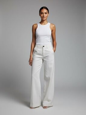 High‑Waisted Wide‑Leg White Trousers • Never Worn • Made in Italy